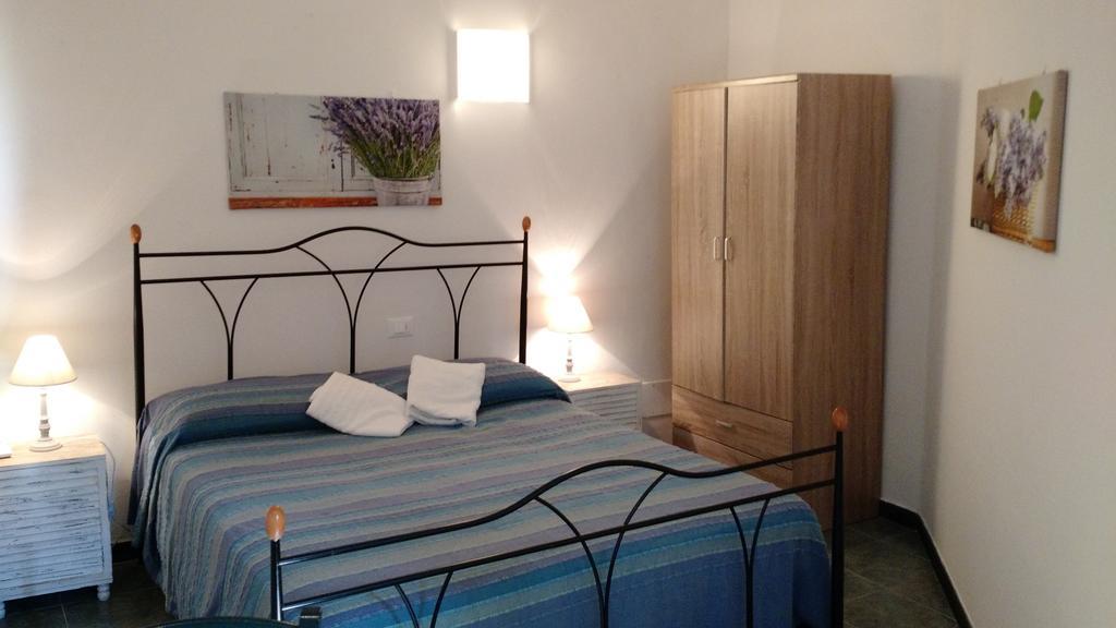 Hotel The 5 Terre Riomaggiore Habitación foto